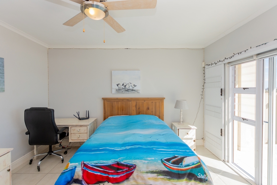 4 Bedroom Property for Sale in Britannia Bay Western Cape